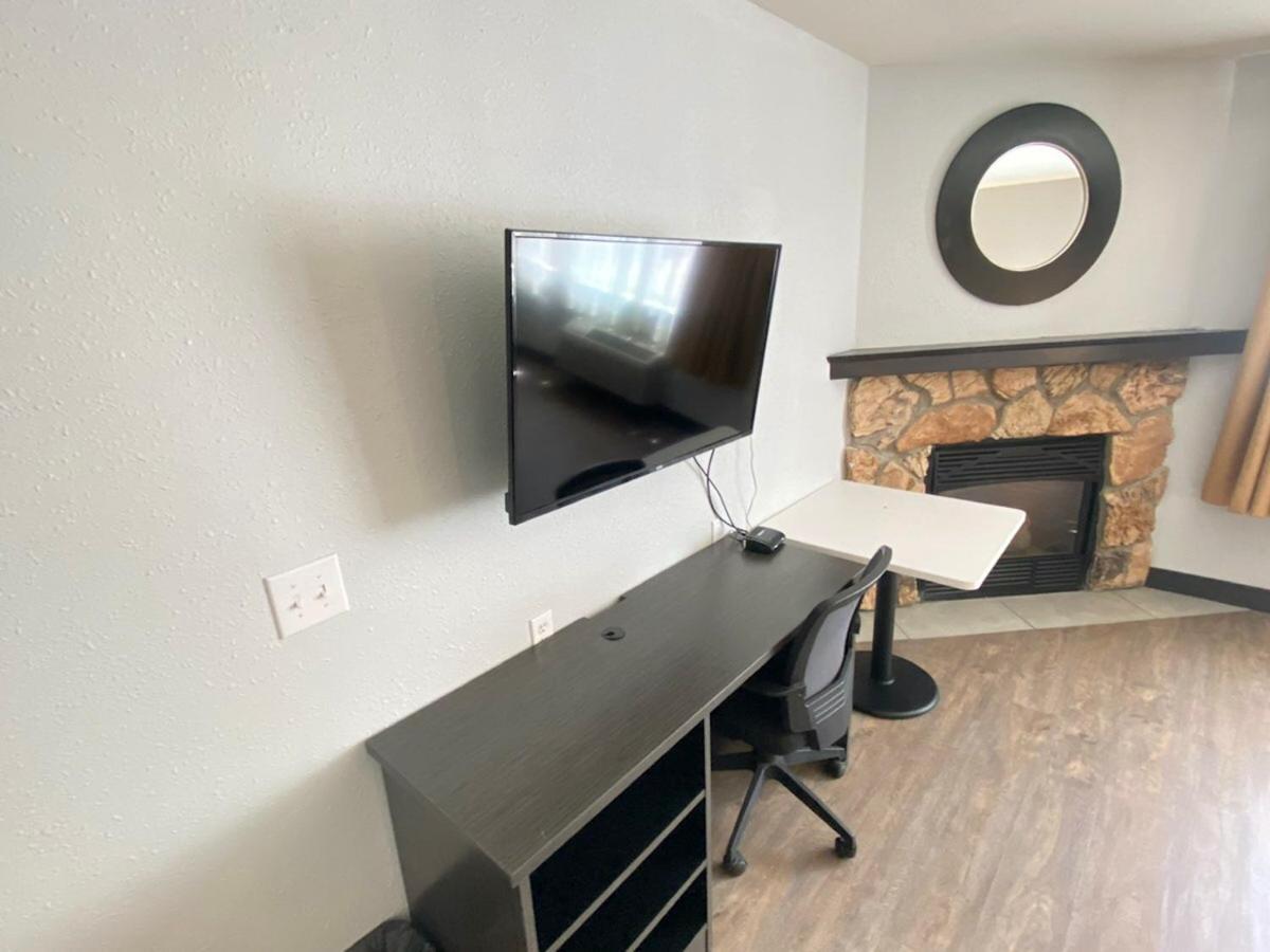 Pinetop Studio Suites Eksteriør bilde