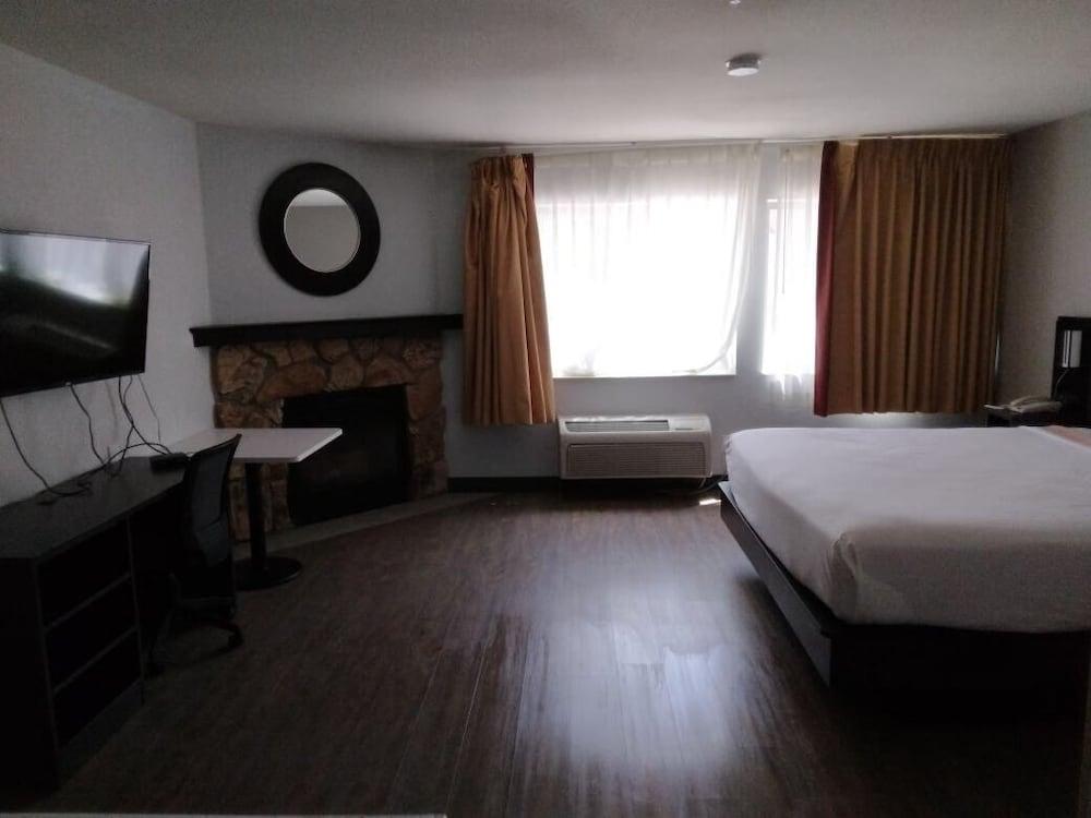 Pinetop Studio Suites Eksteriør bilde