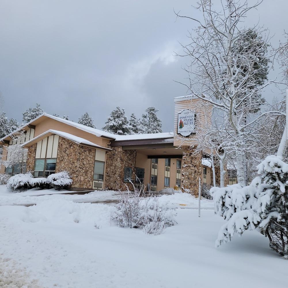 Pinetop Studio Suites Eksteriør bilde