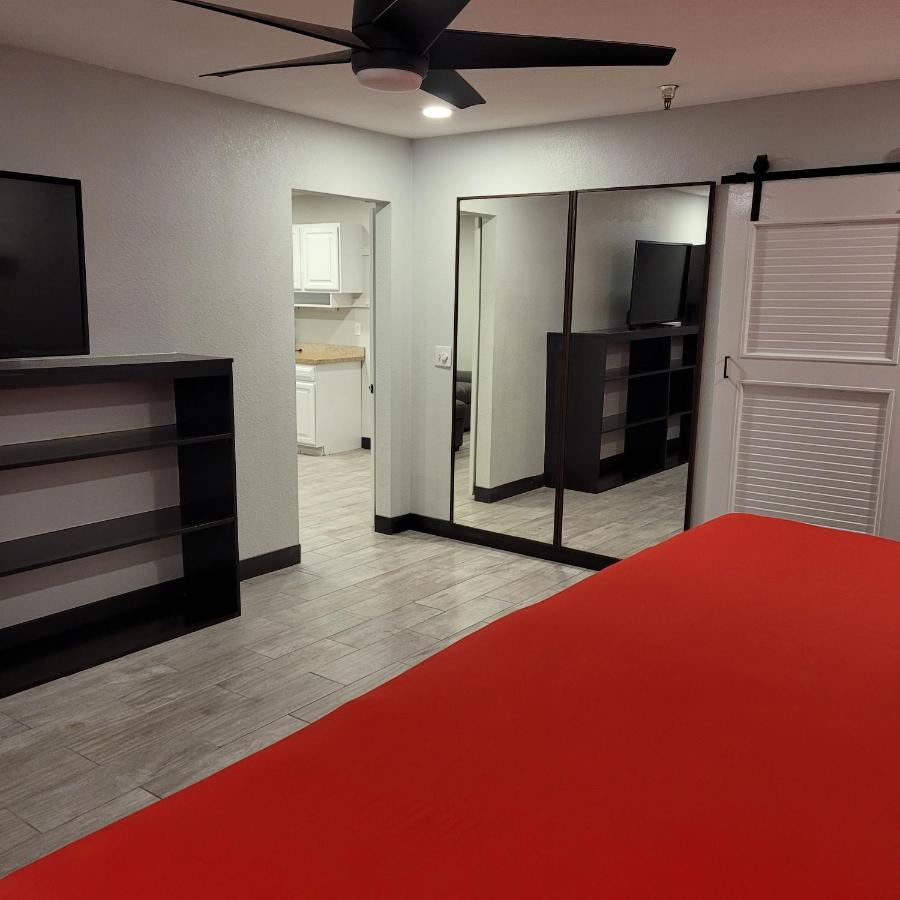 Pinetop Studio Suites Eksteriør bilde