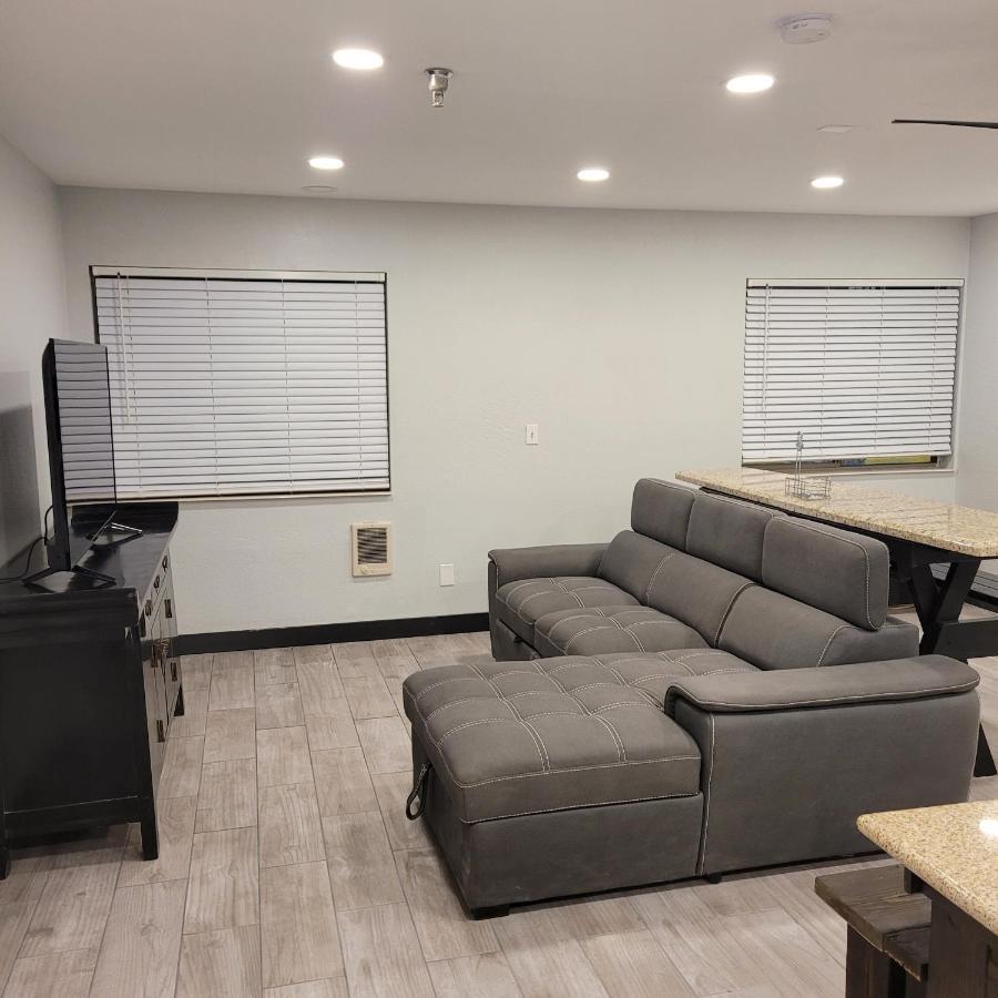 Pinetop Studio Suites Eksteriør bilde