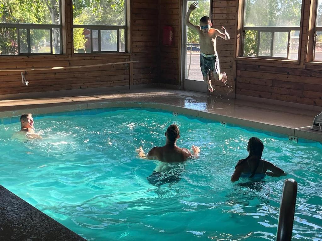Pinetop Studio Suites Eksteriør bilde