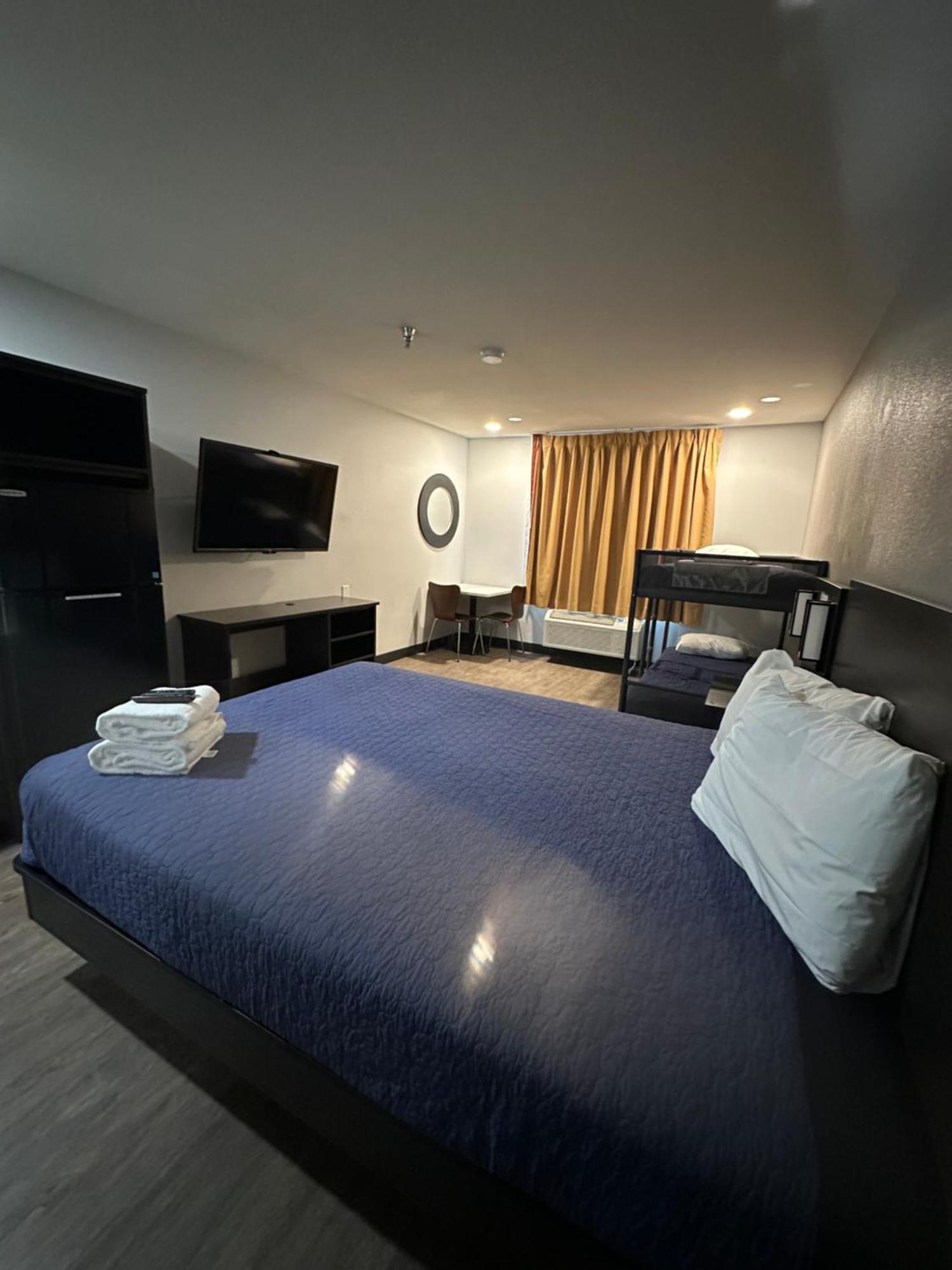 Pinetop Studio Suites Eksteriør bilde